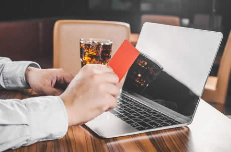 �Pӛ����X�����P(gu��n)�C��ô�k|win10�Pӛ���o�������P(gu��n)�C