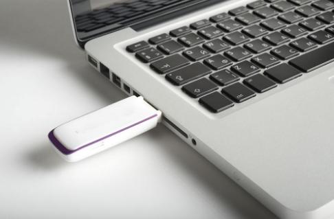 u盤(pán) u盤(pán)